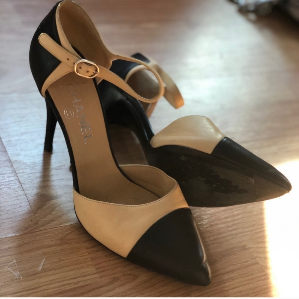 Stunning authentic Chanel heels - Picture 7 of 9